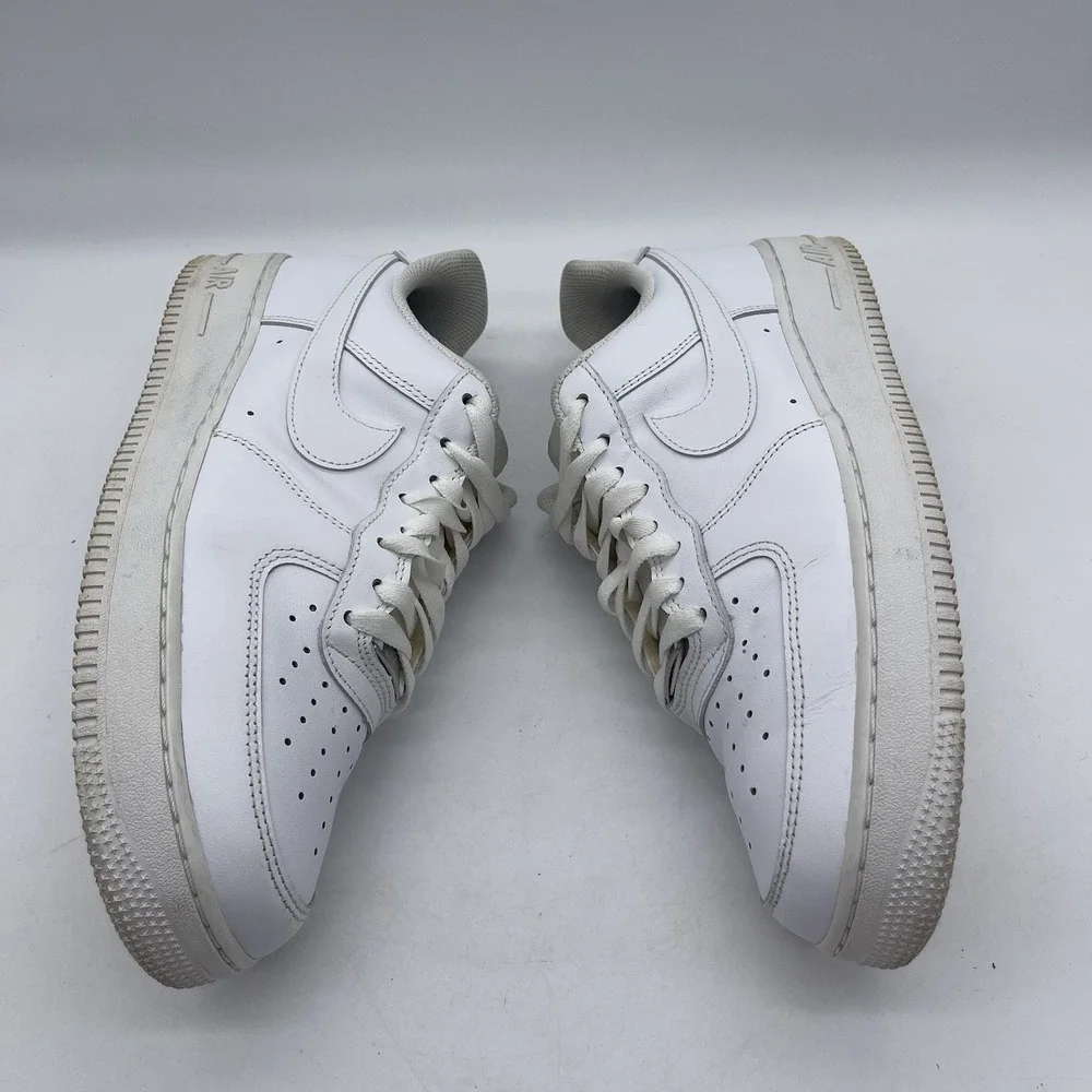Nike Air Force 1 '07 Low 315122-111 Men's Size 9.5 Shoes White Low Top Sneakers